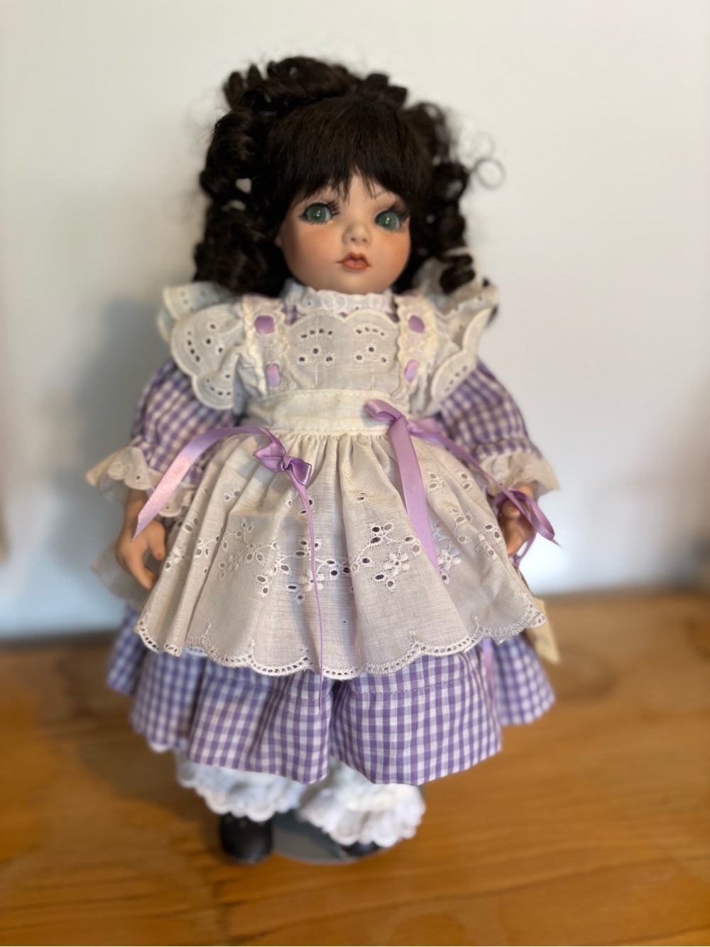 Cuties Handmade Artist Doll Shy Violet by Gloria Davies 1996 “Shy Violet” - Picture 2 of 15